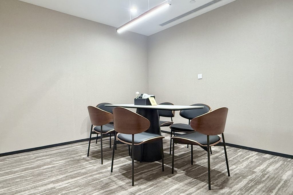 meeting room desk with 6 chairs